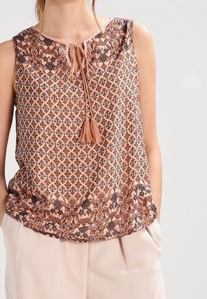 Ärmelloses Top in Pfirsich mit filigranen braunen Blumen- und geometrischen Mustern. Mit einer Schnürung und Quastenverschluss, gefertigt aus einem leichten Stoff.