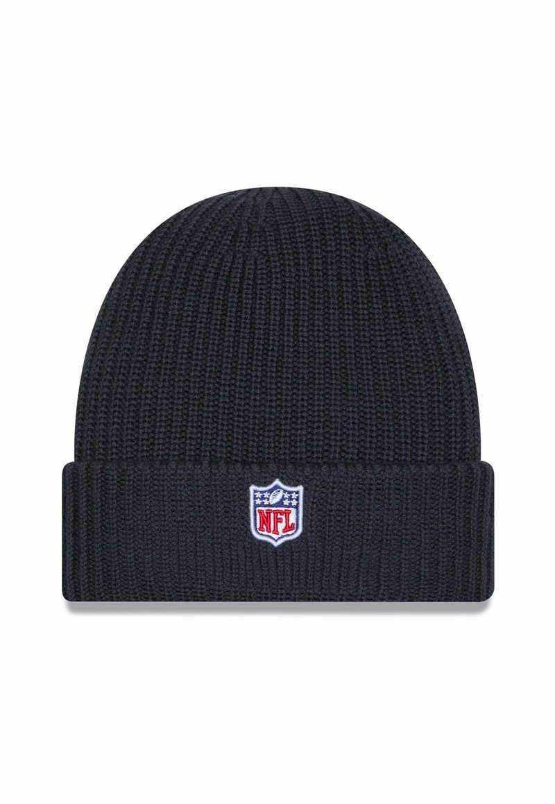 Schwarze gestrickte Mütze mit umgeschlagenem Bund und einem kleinen NFL-Logo-Patch in Rot, Weiß und Blau, das vorne in der Mitte angebracht ist.