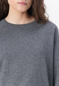 Pieces PCBREE O NECK - Džemperis - dark grey melange