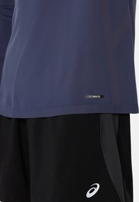 SEAMLESS LS - Long sleeved top - lavender grey indigo fog