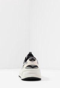 Puma Sneakers - grey