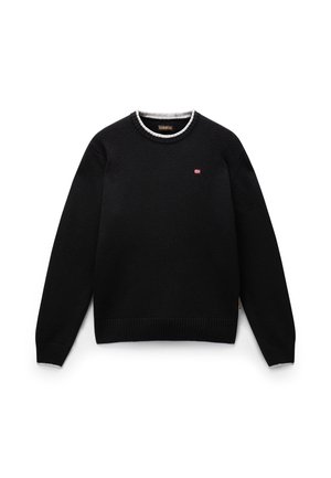 Sort sweater med rund halsudskæring, ribbet kant og manchetter. Har en kontrasterende hvid krave og et lille logo på brystet.