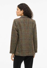 Multicolored houndstooth blazer with a notched collar, textured fabric, and long sleeves, featuring shades of brown, green, and burgundy.