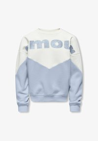 Unselected, cloud dancer