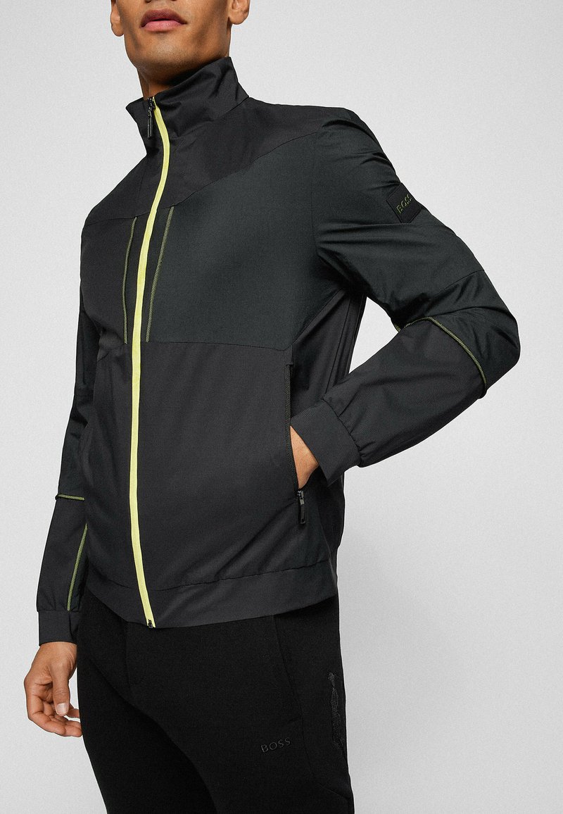 Herren Trainingsanzüge | BOSS J_AMERIGO AJ Trainingsjacke black one/schwarz - QY51948 Herren Trainingsanzüge | BOSS J_AMERIGO AJ Trainingsjacke black one/schwarz - QY51948