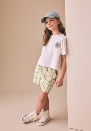 Next, REGULAR FIT - TEXTURED SHORTS  . - Short - green pink check