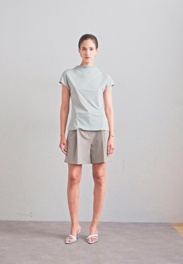 SIONA - Shorts - naval academy2