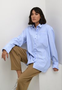 Kaffe KAMACKIE - Košilová halenka  - blue white stripe