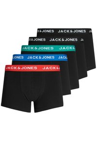 Schwarze Boxershorts mit kontrastierenden Elastikbund in Rot, Grün, Blau und Schwarz. Jeder Bund trägt "JACK & JONES" in weißen Buchstaben.