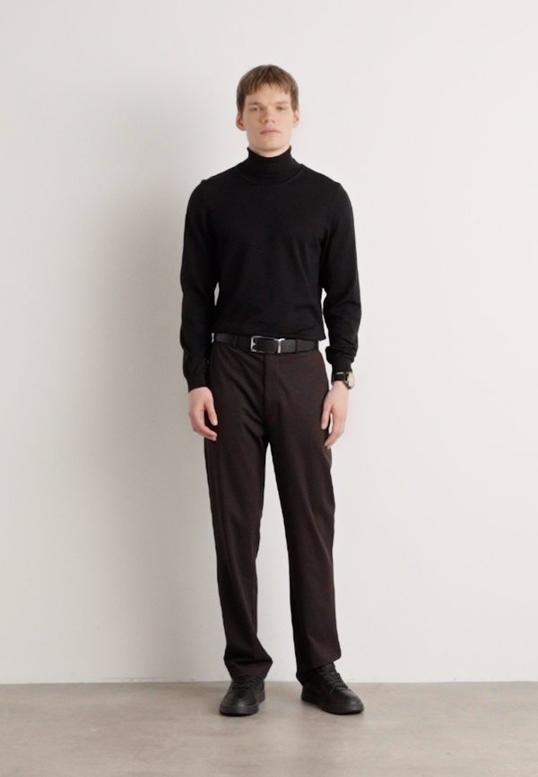 SPIKED - Chronograph watch2