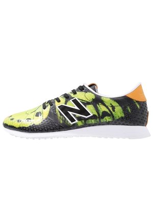 Baskets basses - yellow