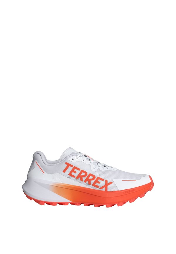 AGRAVIC - Trail running shoes2