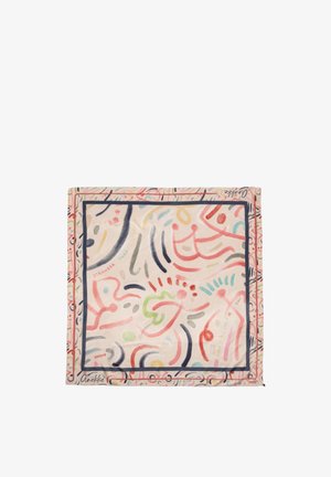 Pañuelo de seda con patrones abstractos de pinceladas multicolores y palabras manuscritas como "más fuerte", enmarcado por un borde oscuro sobre un fondo beige.