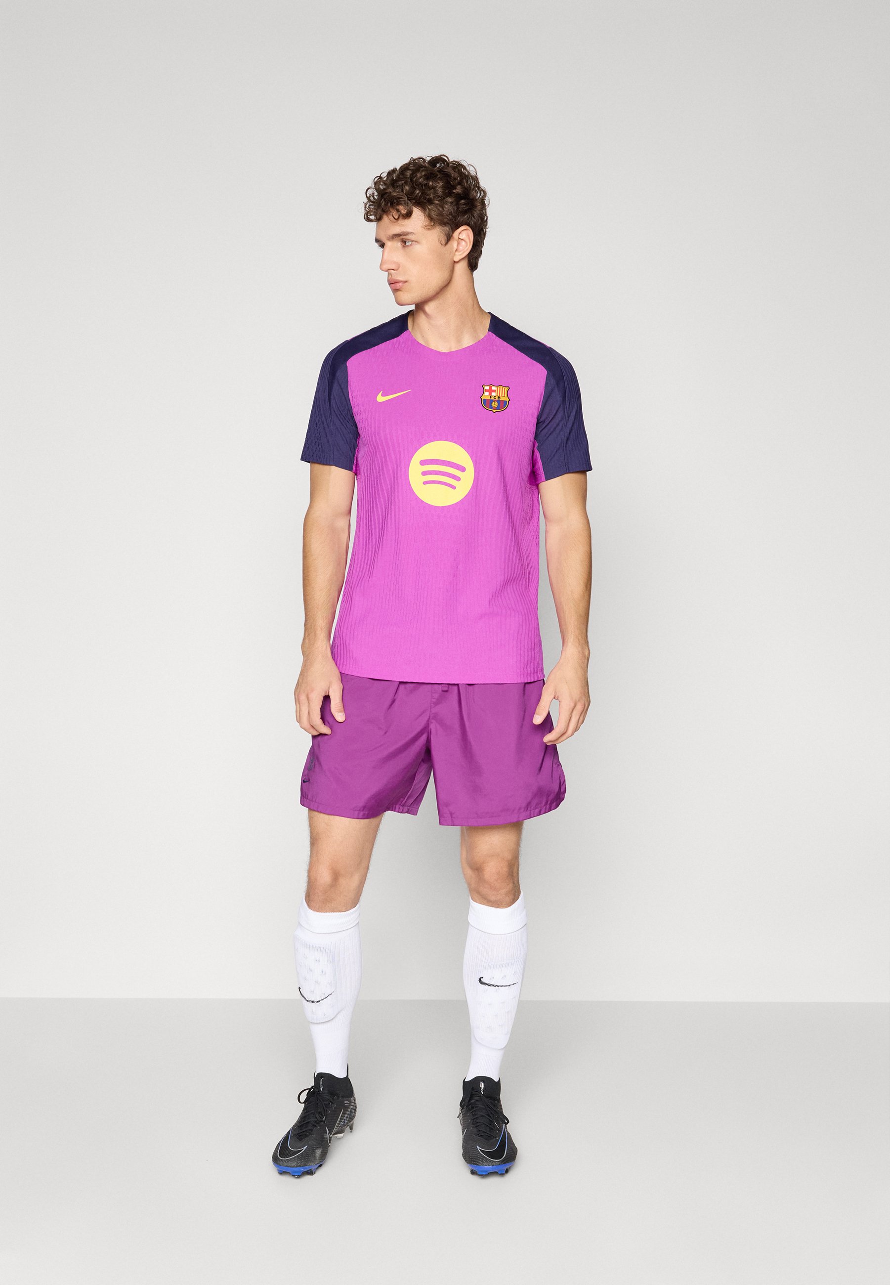 fc barcelona purple kit