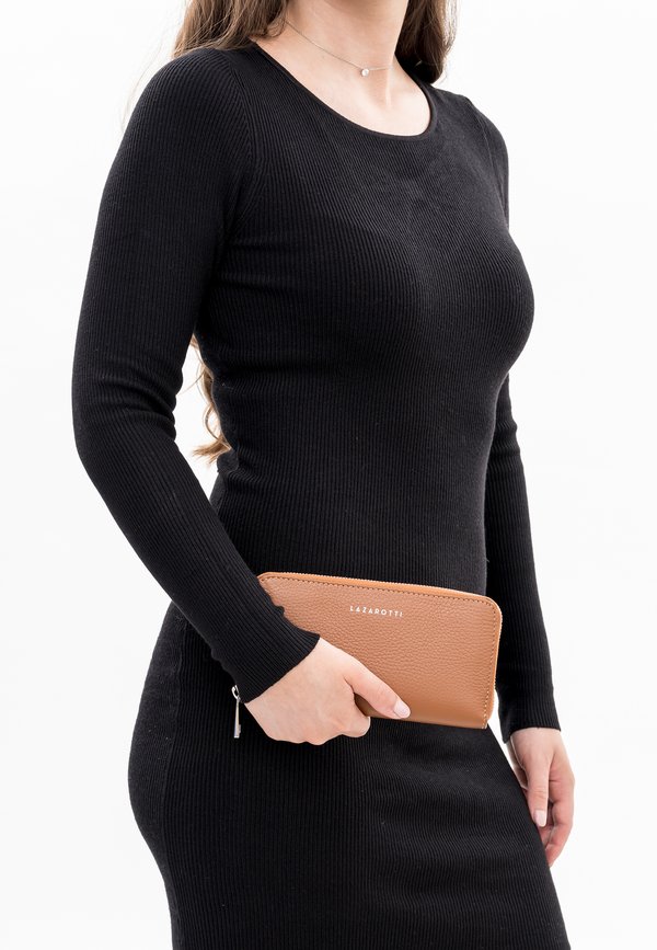 MILANO  - Geldbörse - cognac