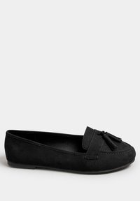 Svarta mockaloafers med platt sula, som har en sydd tå, en dekorativ tofsdetalj och en slät innerfoder.