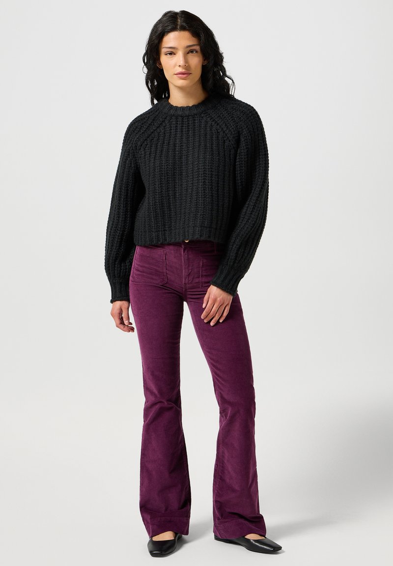 Wrangler Flared Jeans (rood)paars Wrangler Flared Jeans (rood)paars