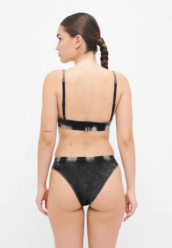 CLODIA-DNM - Briefs2