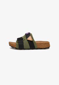 Selected, militärgrüne