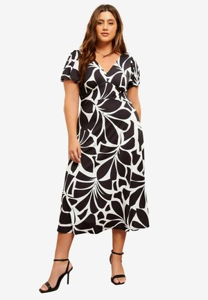 Friends Like These PLUS SIZE FIT V NECK FLUTTER SLEEVE MIDI - Džersio suknelė - black white