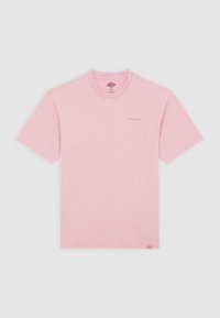 Rosa bomullströja med korta ärmar, rundad halsringning och broderad logodetalj på framsidan. Platta sömmar och avslappnad passform.