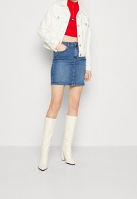 Tommy Jeans Top - red