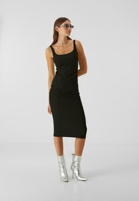 Urban Classics Šaty do práce - black