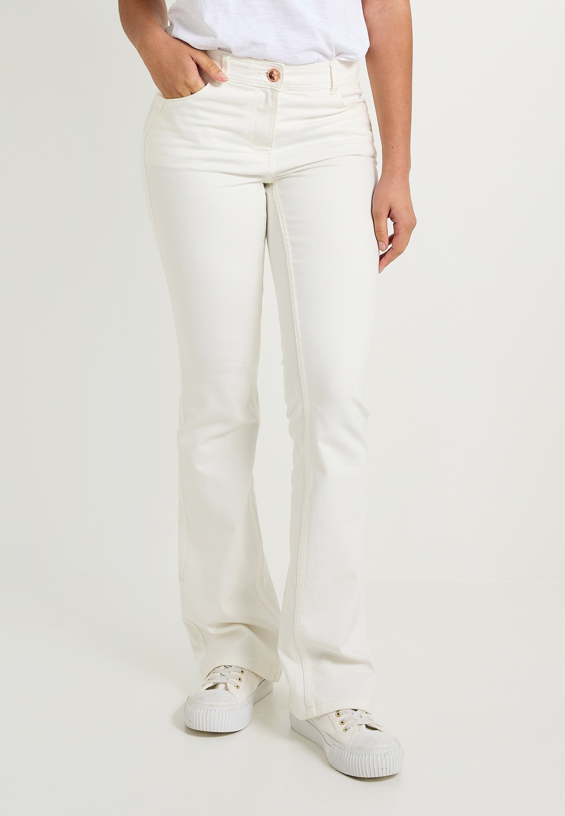 Jeans Bootcut pour femmes en Noir - BOOTCUT