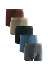 Fünf Paare Herren-Boxershorts in verschiedenen Farben: burgunderrot, beige, schwarz, blau und grau. Mit elastischen Taillenbündchen und "NEXT"-Branding.