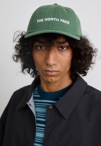 ROOMY NORM UNISEX - Cap - duck green washed/white