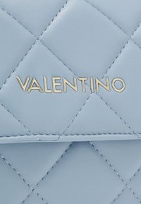 Valentino Bags BIGS - Rankinė per petį - polvere