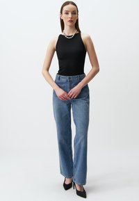 Jimmy Key SLIM FIT HALTER NECK BASIC - Top - black