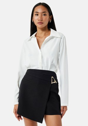 Shorts - black