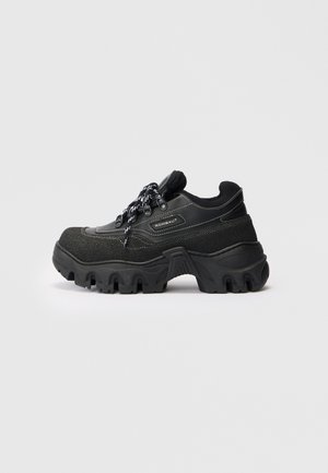 ASFALTO UNISEX - Trainers - black