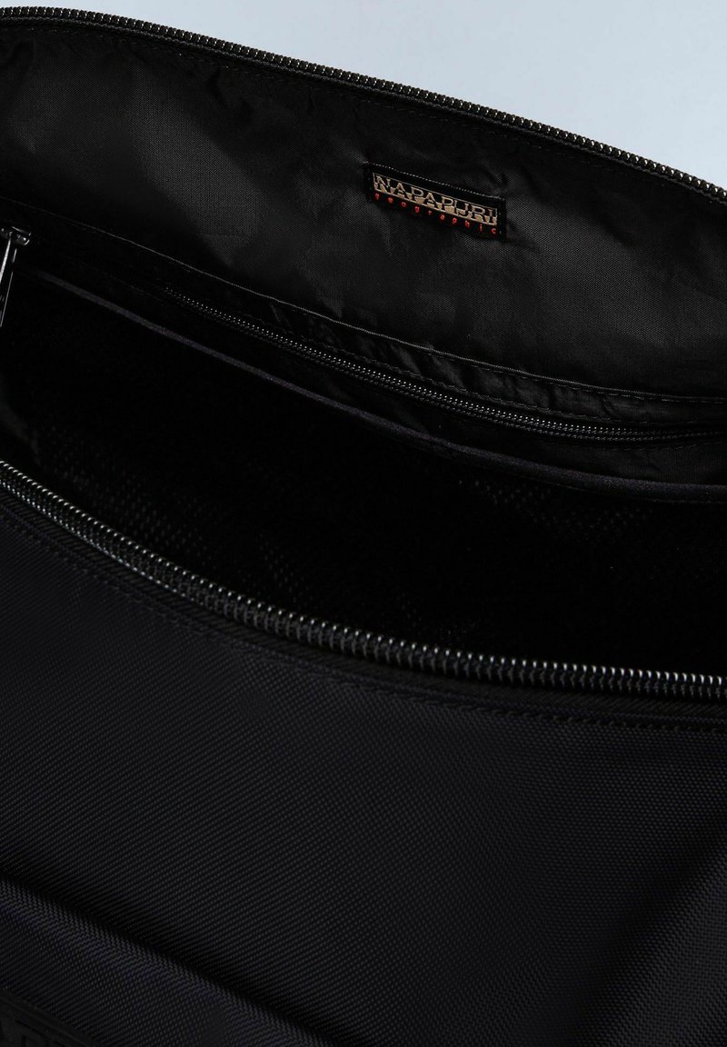 Napapijri Borsa da viaggio black beauty/nero