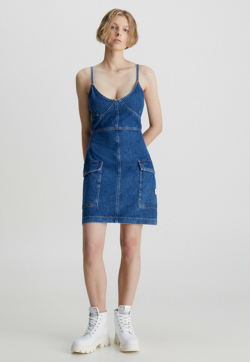 Calvin Klein Jeans UTILITY Denim dress denim medium/blue denim