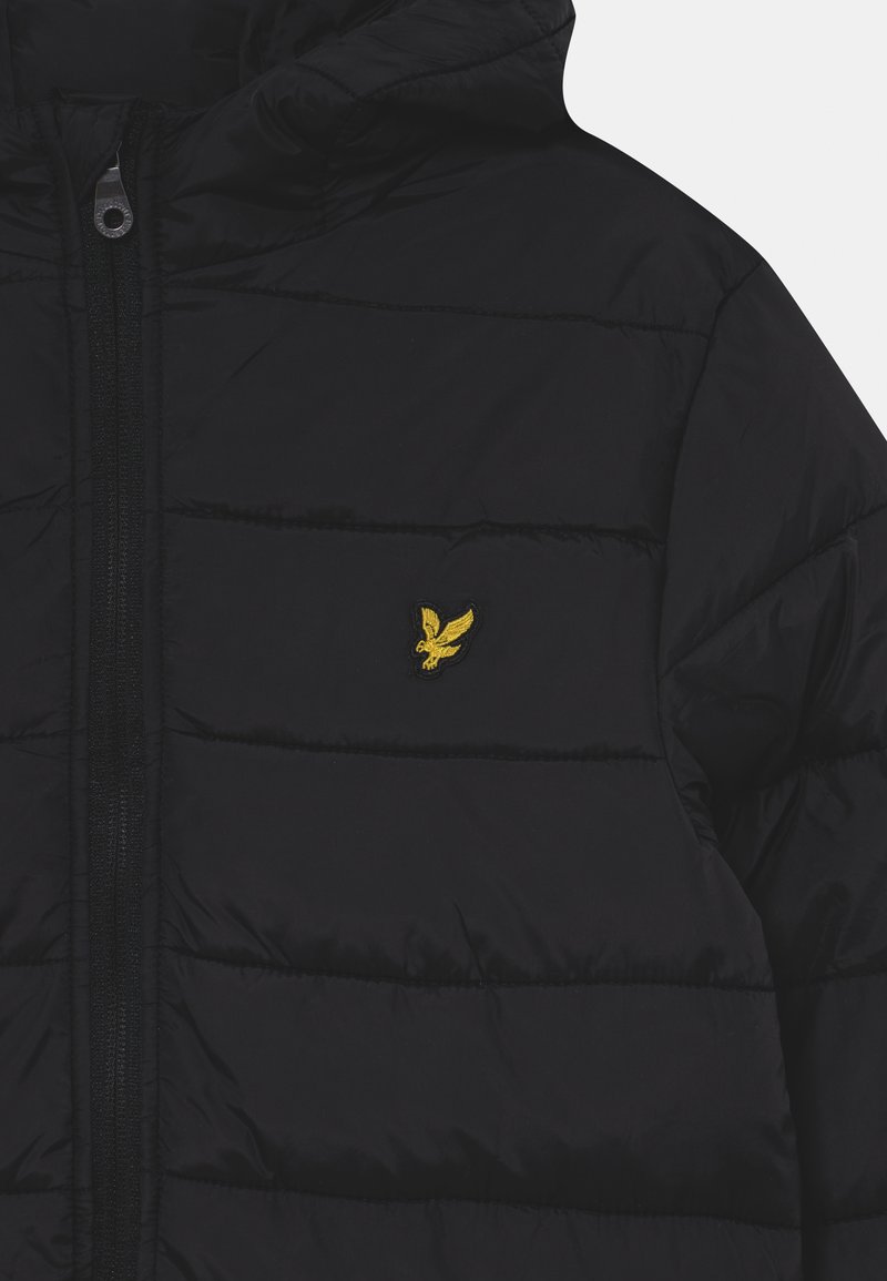 Kinder Jacken | Lyle & Scott Winterjacke black/schwarz - OF44401 Kinder Jacken | Lyle & Scott Winterjacke black/schwarz - OF44401