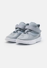 Jordan STAY LOYAL 3  - Scarpe primi passi - wolf grey/cool grey/white