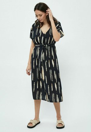 NALIA ELARA  - Day dress - warm sand print