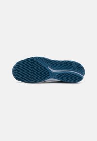 ASICS GEL CHALLENGER - Teniški copati za peščeno podlago - mako blue/white
