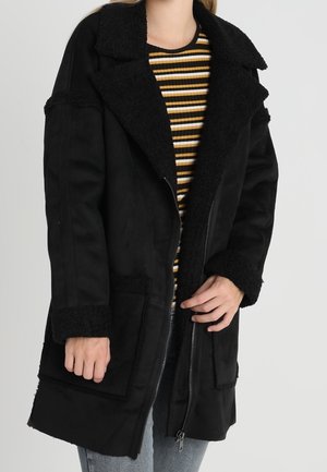 Kort kappa / rock - black