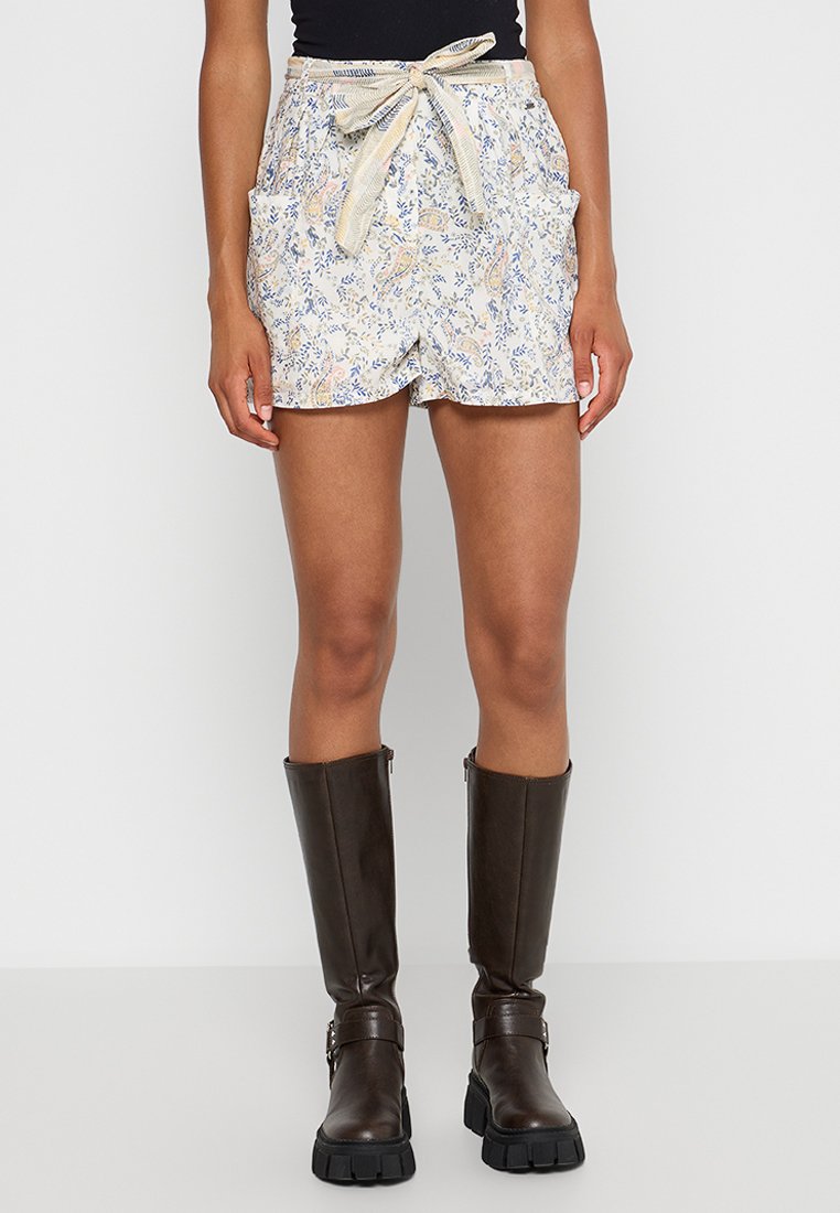 Pepe Jeans Shorts crème