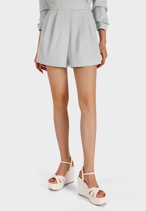 Sandali con tacco - beige