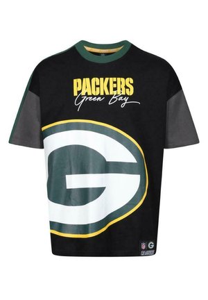 Zwarte T-shirt met groene en gele accenten, groot Packers-logo en de tekst "PACKERS Green Bay" in vetgedrukte letters. Korte mouwen.