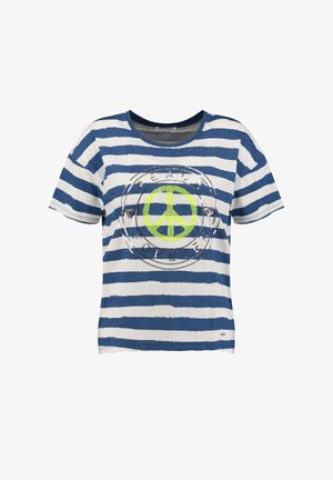 Maglietta a maniche corte a righe blu e bianche con un segno di pace giallo e la scritta "PACE PER SEMPRE" sul davanti.