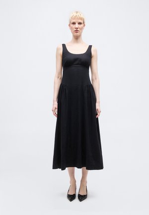 SHIRRED MAXI DRESS - Φόρεμα ημέρας - true black