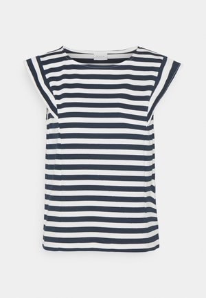 Granatowo-biały top w paski z krótkimi rękawami, okrągłym dekoltem i rozcięciami po bokach. Wykonany z miękkiego materiału; posiada luźny krój.