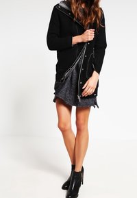 Diesel Cappotto corto - black