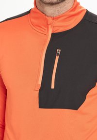 Endurance MIDLAYER - Langarmshirt - flame