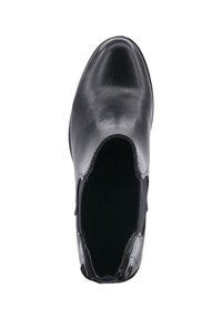 Stivale alla caviglia in pelle nera con punta arrotondata, pannelli laterali elasticizzati, texture liscia e design minimalista. L'interno presenta un morbido rivestimento.